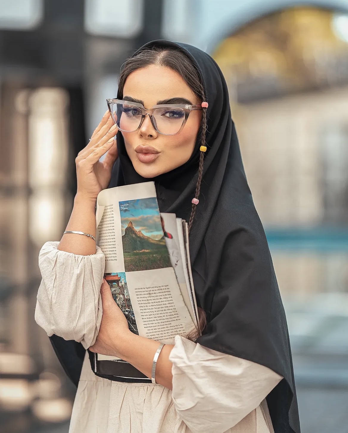 مقنعه مشکی بلند(۱۰۰) نیم چادر