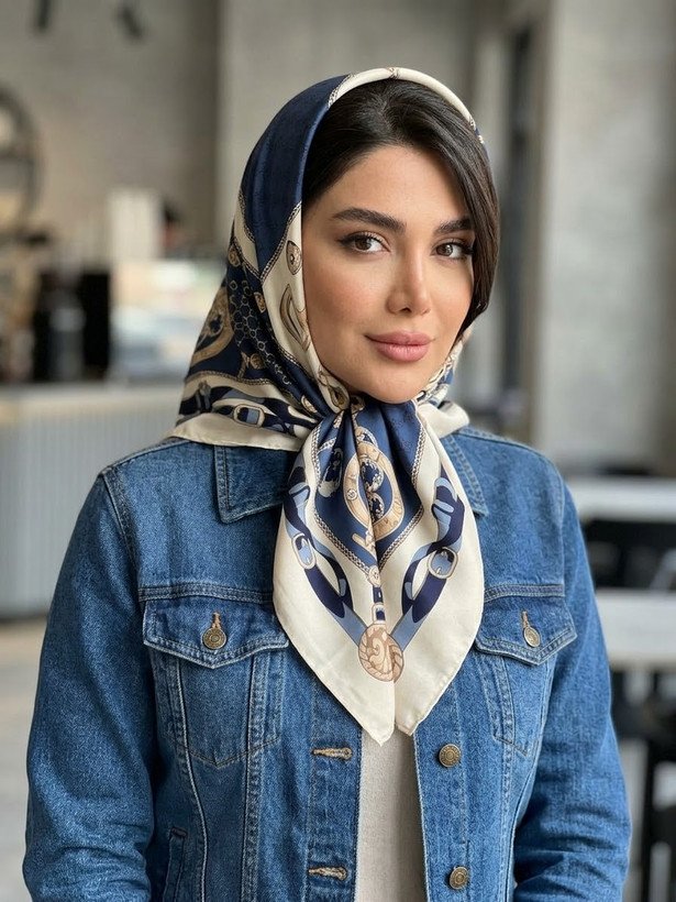 مینی اسکارف شنل